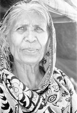 Gypsy woman - Pakistan